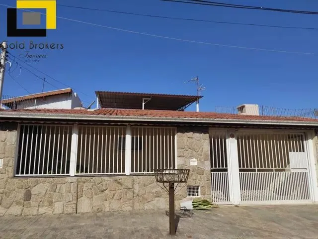 Imagem: Casa de 196M² com 3 Dormitórios Sendo