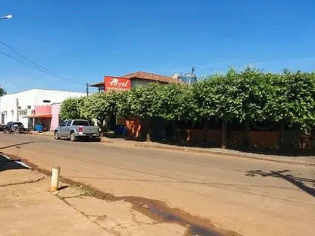 Imagem: Estabelecimento Comercial. Restaurante