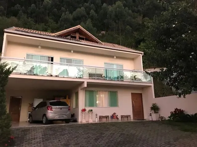 Imagem: Casa Condomínio Nova Friburgo