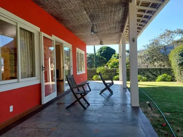 Imagem 3: Casa com 4 Dormitórios À Venda, 269 M² por R$ 1.600.000,00 - Albuquerque