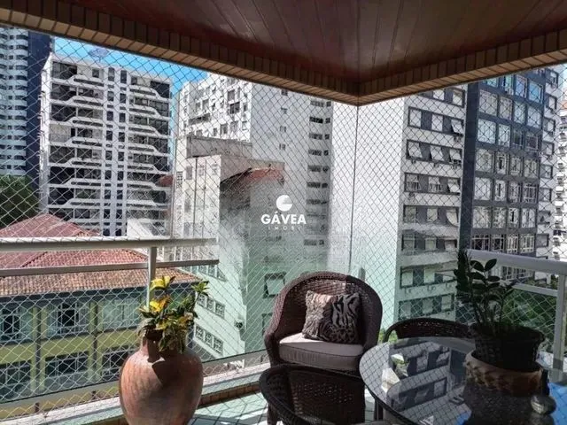 Imagem: Apartamento À Venda no Gonzaga em Santos