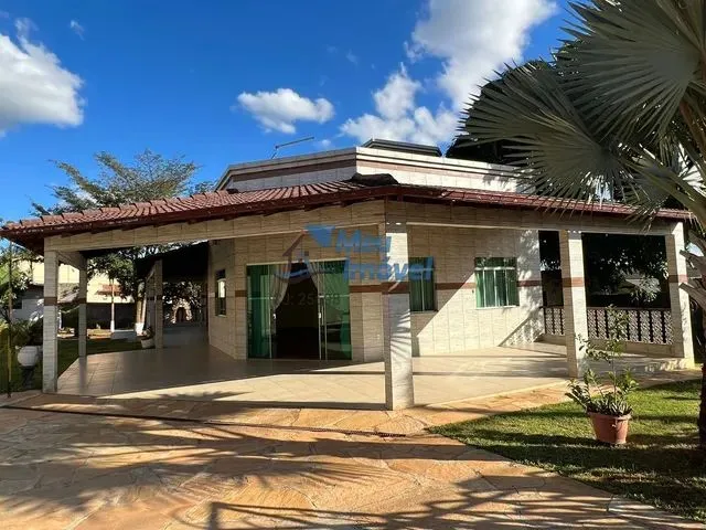 Imagem 1: Bernardo Sayão Casa 4 Quartos 4 Suítes e Uma Master 260M² Varanda 4 Vagas