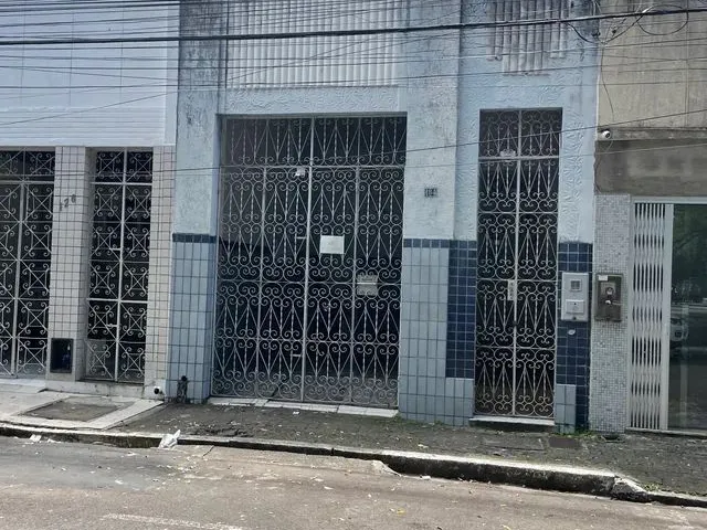 Imagem 1: Casa em Frente À Praça Camerindo