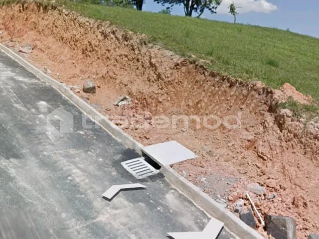 Imagem 2: 1055M² de Área Total na Rua Erwin Scheiwe