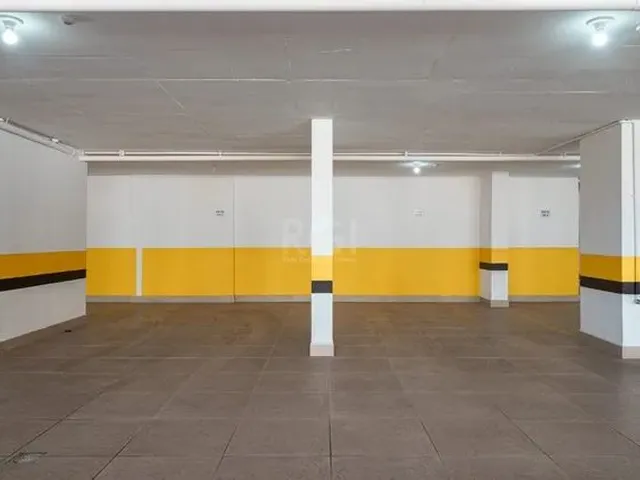 Imagem 14: Cobertura para Venda - 213M², 3 Dormitórios, Sendo 3 Suites, 2 Vagas - Centro