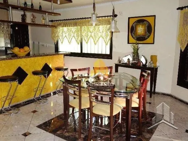 Imagem 2: Casa com 2 Dormitórios À Venda, 175 M² por R$ 550.000,00 - Granville - Gravataí/Rs