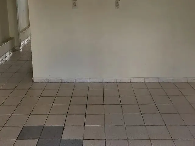 Imagem 7: Casa para Alugar em Primeiro Andar