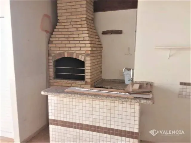 Imagem 1: Sobrado com 3 Quartos, Semi Mobiliado, com Edícula e Churrasqueira, para Alugar, por R