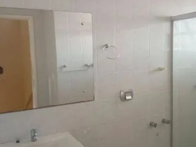 Imagem 2: Sobrado com 3 Quartos, Semi Mobiliado, com Edícula e Churrasqueira, para Alugar, por R