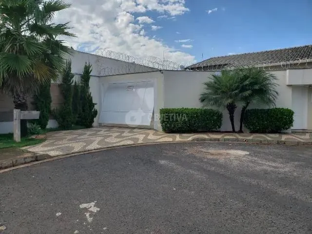 Imagem: Casa para Aluguel, 3 Quartos, 1 Suíte