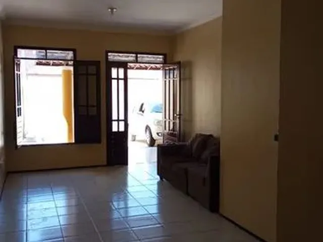 Imagem 16: Aluguel de Casa Próximo a Washington Soares, com o Proprietário * Wats