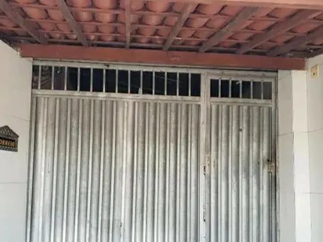 Imagem: Alugo Casa de 2/4 em Frente Ao Colégio