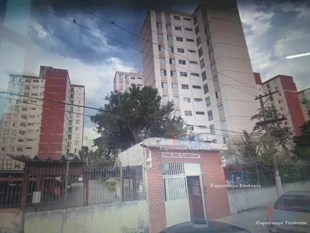 Imagem: O apartamento possui 3 Dormitórios, 2 Banheiros, 1 Vaga na