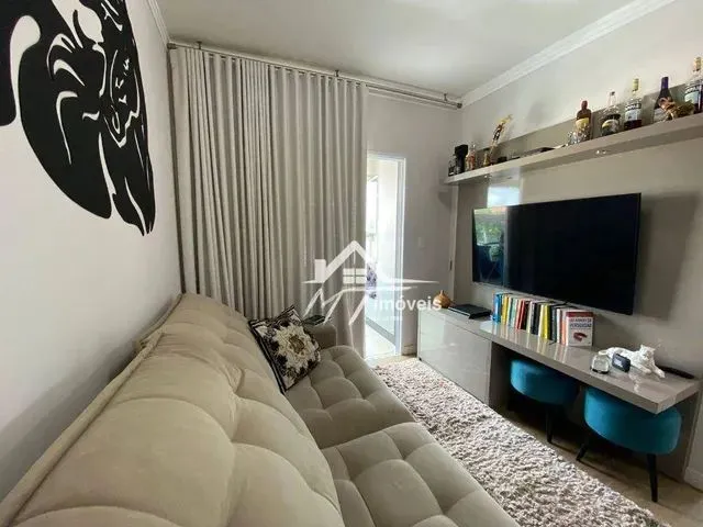 Imagem: Apartamento com 2 Dormitórios À Venda