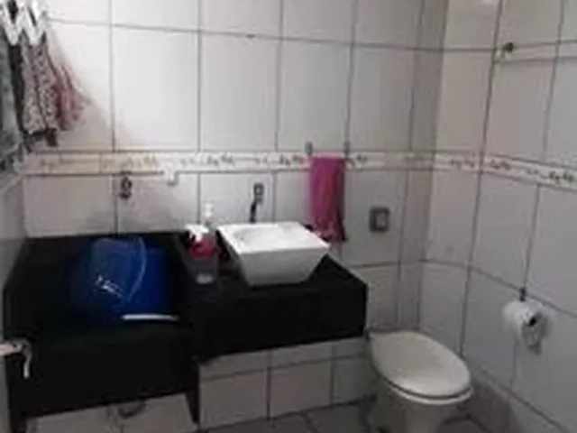 Imagem 13: Lagoa Nova - 3 Quartos Sendo 1 Suíte - 2 Vagas de Garagem