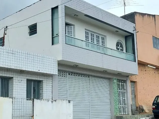 Imagem: Prédio em Belo Jardim com Térreo e Primeiro