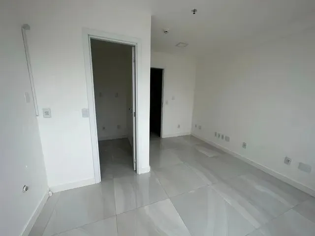 Imagem: Sala À Venda, 25 M² por R$ 298.000,00