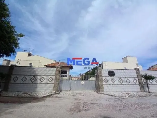 Imagem: Casa com 4 Quartos na Sapiranga - Fortaleza/Ce