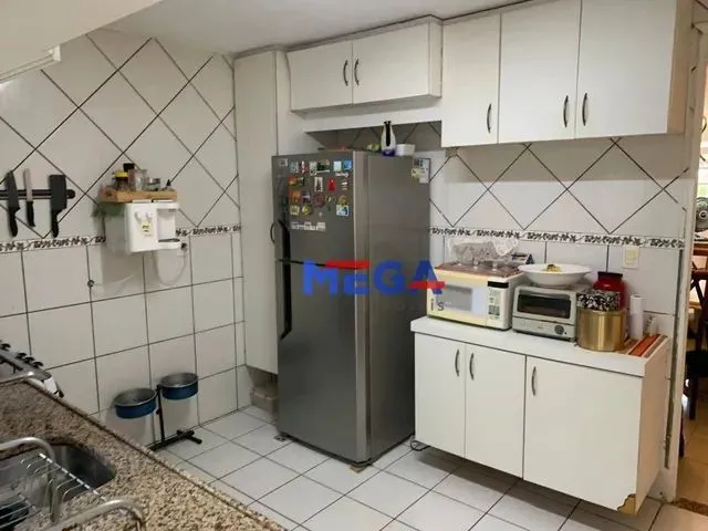 Imagem 7: Casa com 4 Quartos na Sapiranga - Fortaleza/Ce