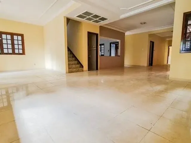 Imagem: Vendo Mansão no Caixa Para