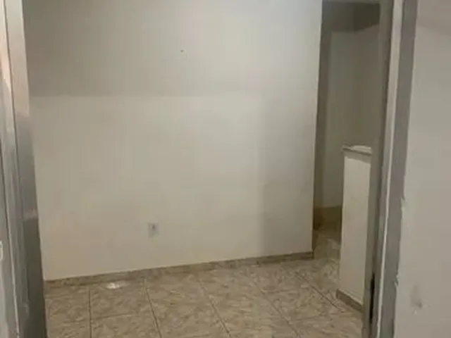 Imagem: Alugo/Vendo Kitnet na Curicica - Dois Irmãos