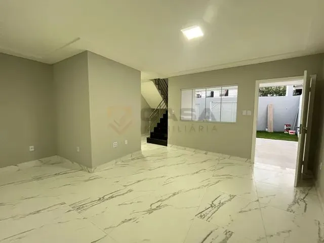 Imagem 9: Ps/ Oportunidade em Bairro de Fatima - Casa Duplex 3 Quartos C Suite - Varanda - Otima Loc