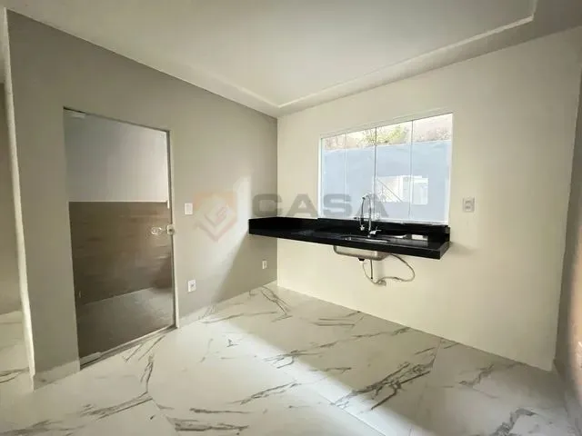 Imagem 13: Ps/ Oportunidade em Bairro de Fatima - Casa Duplex 3 Quartos C Suite - Varanda - Otima Loc