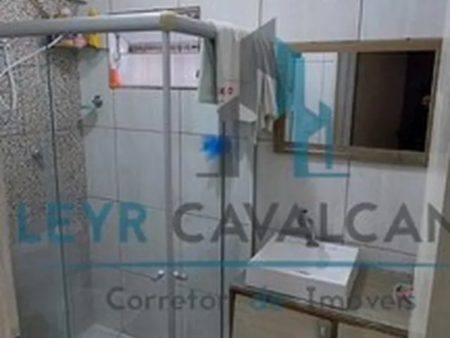Imagem 2: Venda) Ótima Casa no Benedito Bentes - 72M², 2/4, Área de Serviço, Veja A