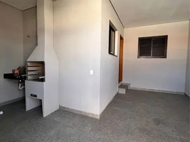 Imagem 1: Casa para Venda Tem 230 Metros Quadrados com 2 Quartos em de Fátima - Serra - Espírito