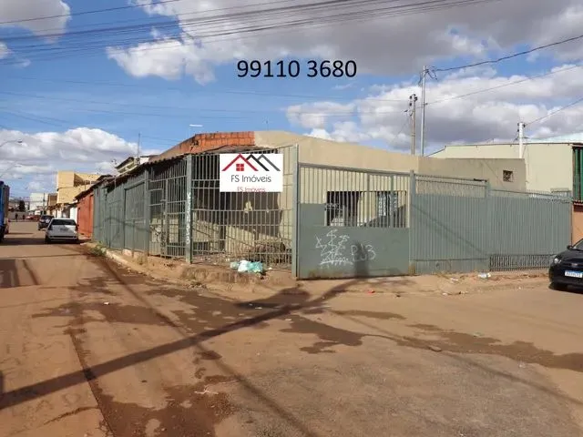 Imagem: Qr 313 Ótimo Esquinão 193 M³ com Barracos