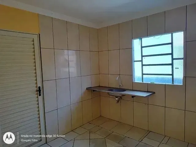 Imagem 2: Casa pra Vender Logo Bem Localizada