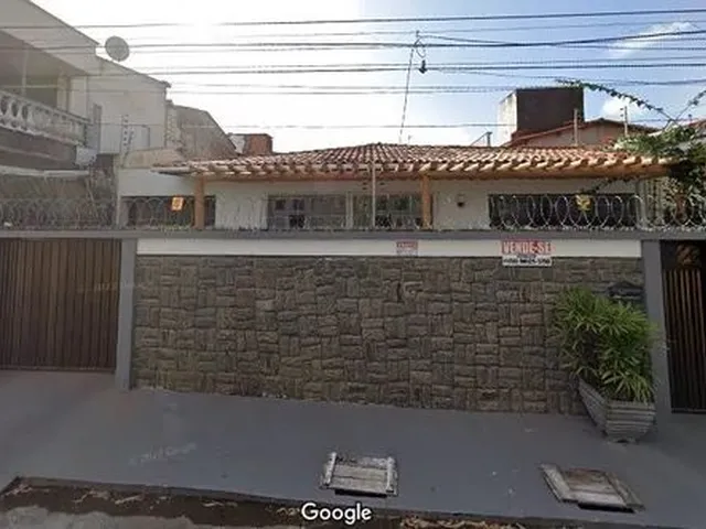 Imagem: Casa - Parque Amazonas (Em Frente a Igreja