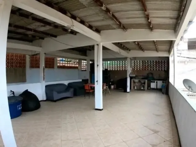 Imagem 6: Casa Somente a Venda com 3 Quartos em Serra Dourada 2