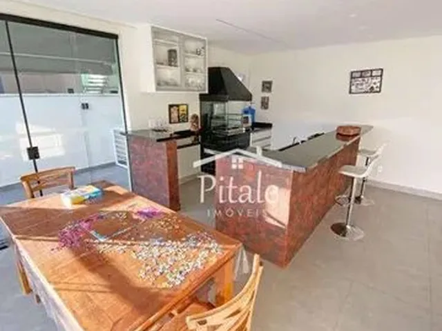 Imagem: Sobrado com 3 Dormitórios À Venda, 277
