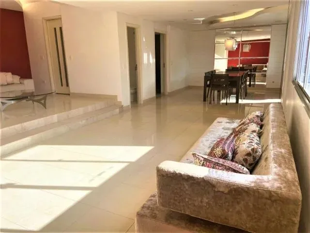 Imagem 3: Magnífico Apartamento no Batel!
