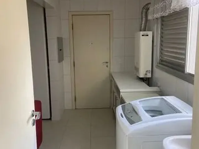 Imagem 12: Magnífico Apartamento no Batel!