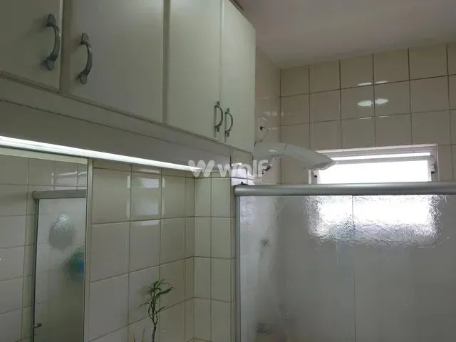 Imagem 9: 2 Dormitórios - Vaga de Garagem - Sacada - Elevador