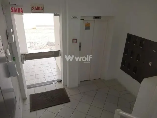 Imagem 16: 2 Dormitórios - Vaga de Garagem - Sacada - Elevador