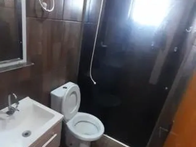 Imagem 9: Casa Bairro Tijuca de 2 Quartos e Etc com Varanda e Garagem Coberta em Condominio