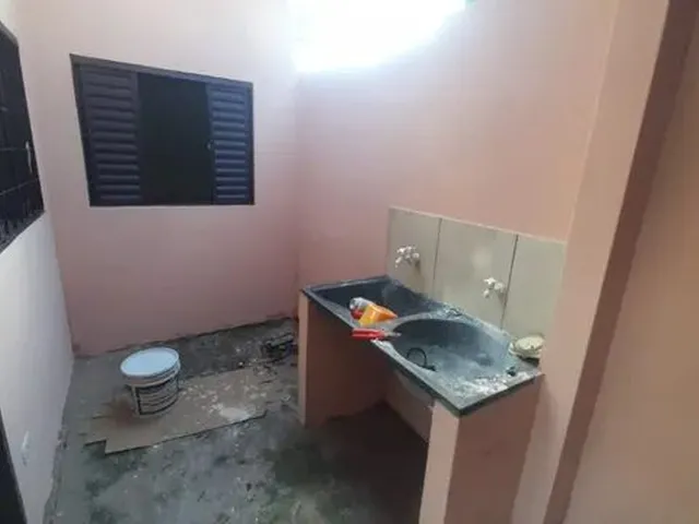 Imagem 6: Casa Bairro Tijuca de 2 Quartos e Etc com Varanda e Garagem Coberta em Condominio