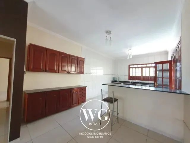 Imagem 3: Casa Ampla com 03 Quartos no Conjunto Acariquara