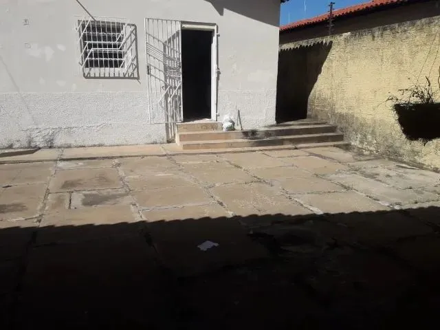 Imagem 4: Casa, Z. Leste, Morada do Sol / S. Isabel, 4 Quartos, 2 Dependêcias, Quintal Bom P
