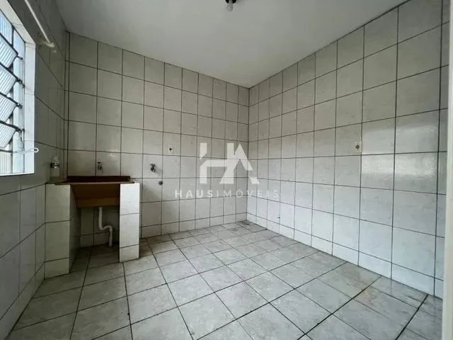 Imagem 13: Casa para Aluguel Possui 114 Metros Quadrados com 3 Quartos em Czerniewicz - Jaraguá Do
