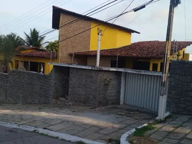 Imagem 10: Sobrado para Aluguel com 3 Suítes em Candelária - Natal - Rn