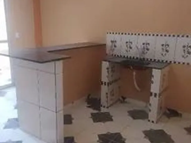 Imagem: O apartamento possui 2 Dormitórios, 1 Banheiro e está