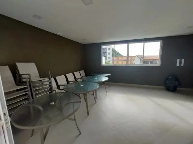 Imagem: Apartamento com 2 Quartos e 1 Banheiro para