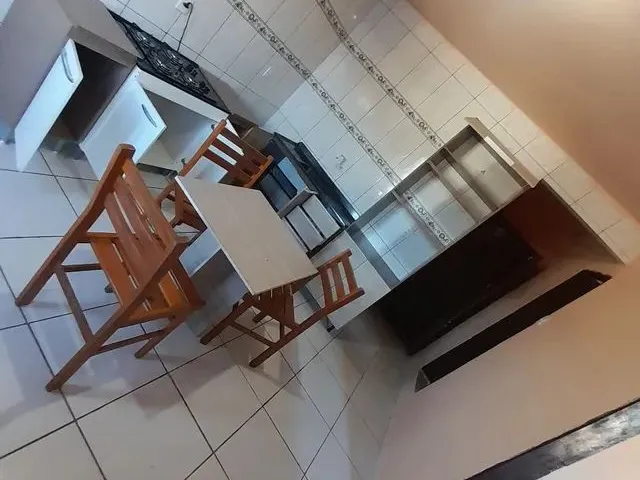 Imagem: Aluga-Se Kit Net Biguaçu