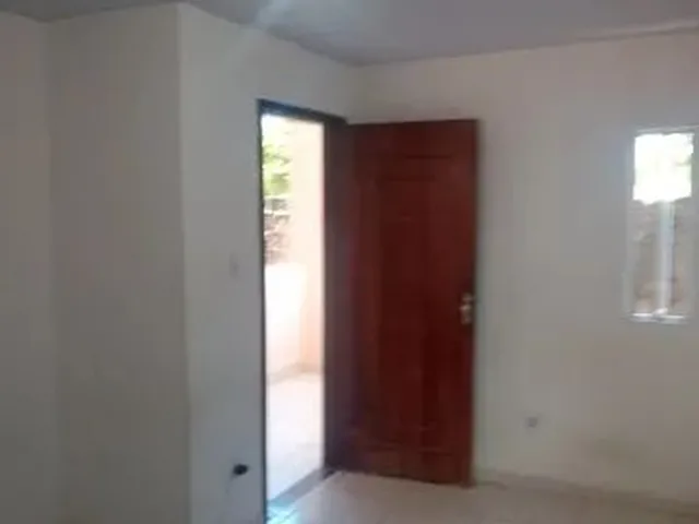Imagem 2: Apartamento para Aluguel com 50 Metros Quadrados com 2 Quartos em Cabula VI - Salvador - B