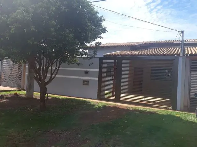 Imagem 11: Casa com Suíte e Closet