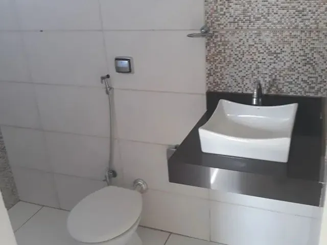 Imagem 14: Casa com Suíte e Closet